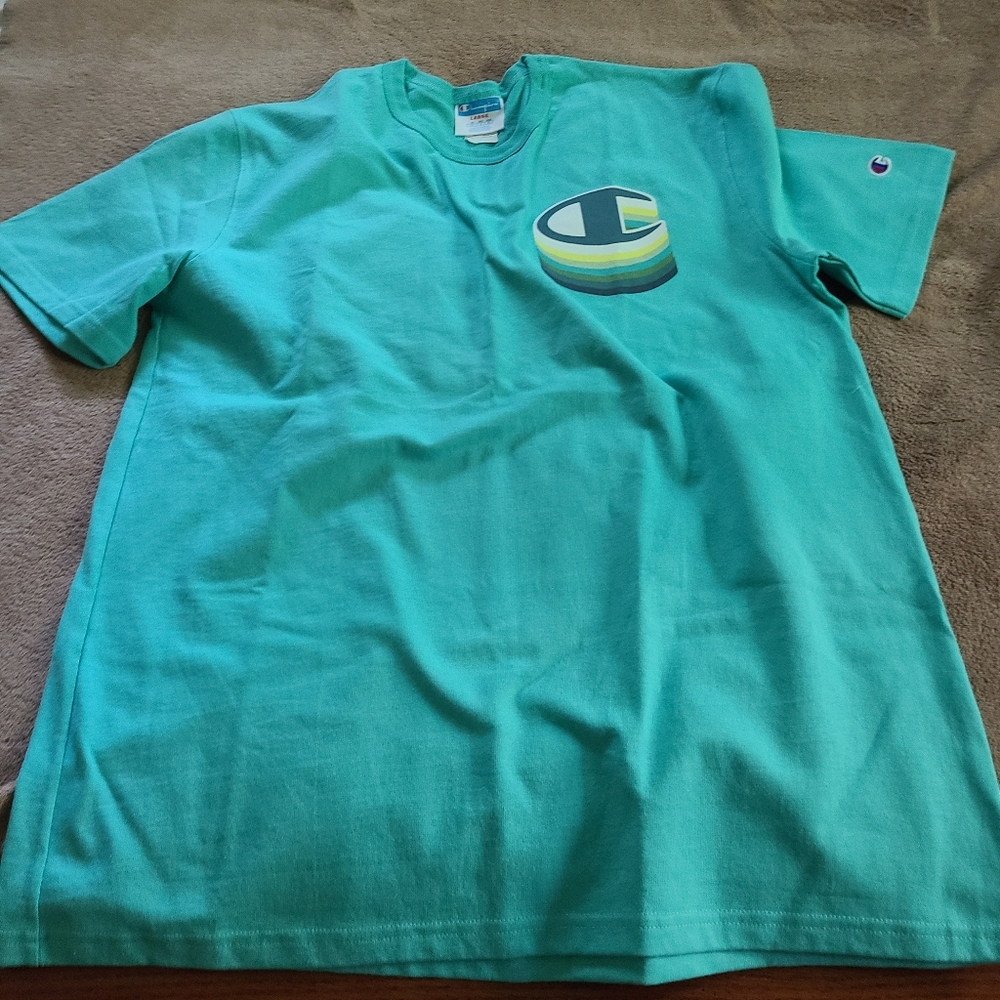 Men's NWOT Champion t shirt size large
